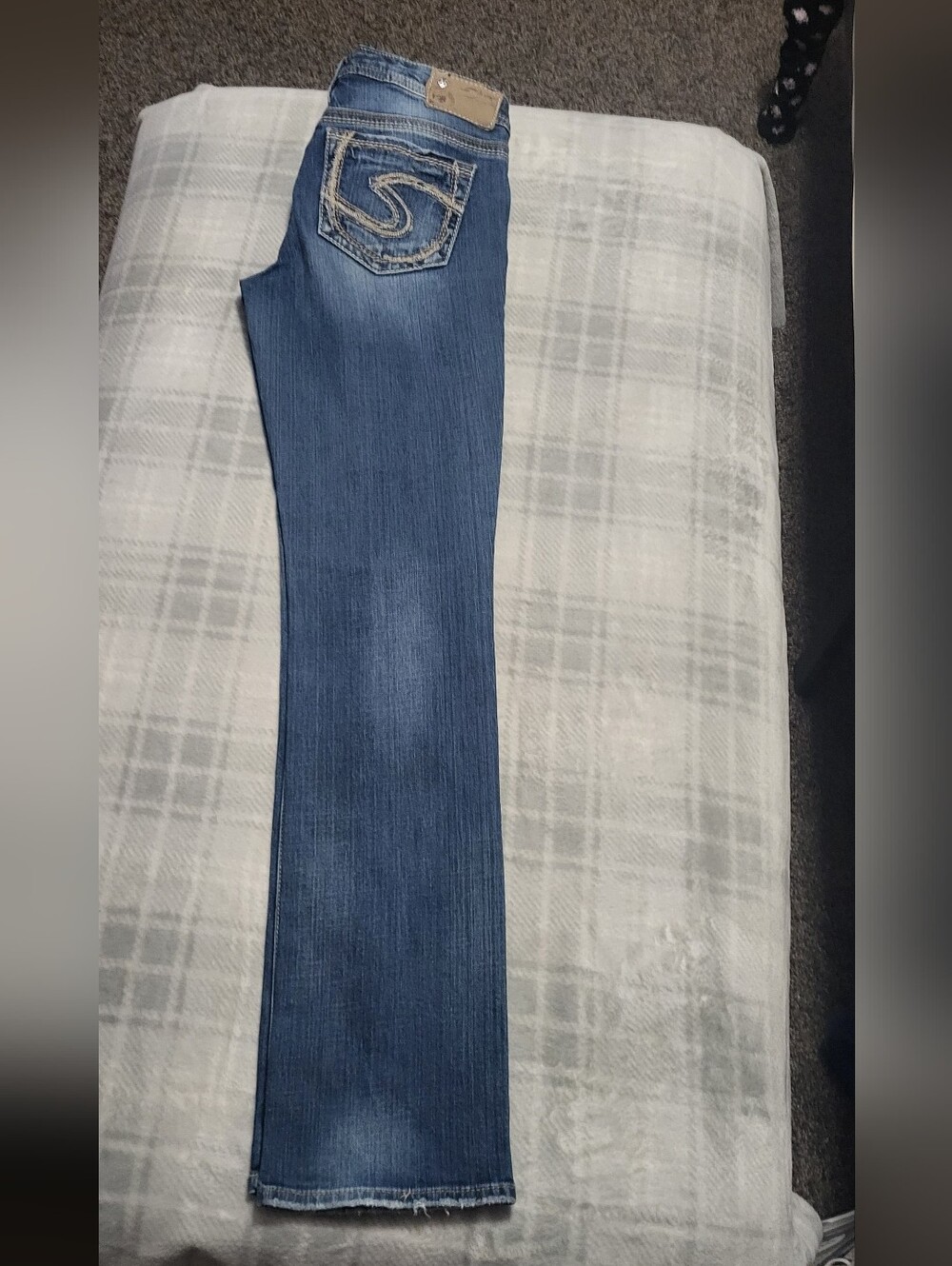 Silver Jeans Aiko W27 L33 Blue Denim Mid Rise Baby Bootcut Jeans